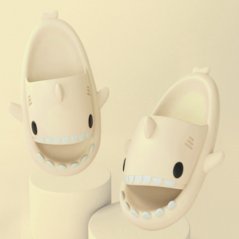 Chinelo Nuvem Tubarão - Sharkinho